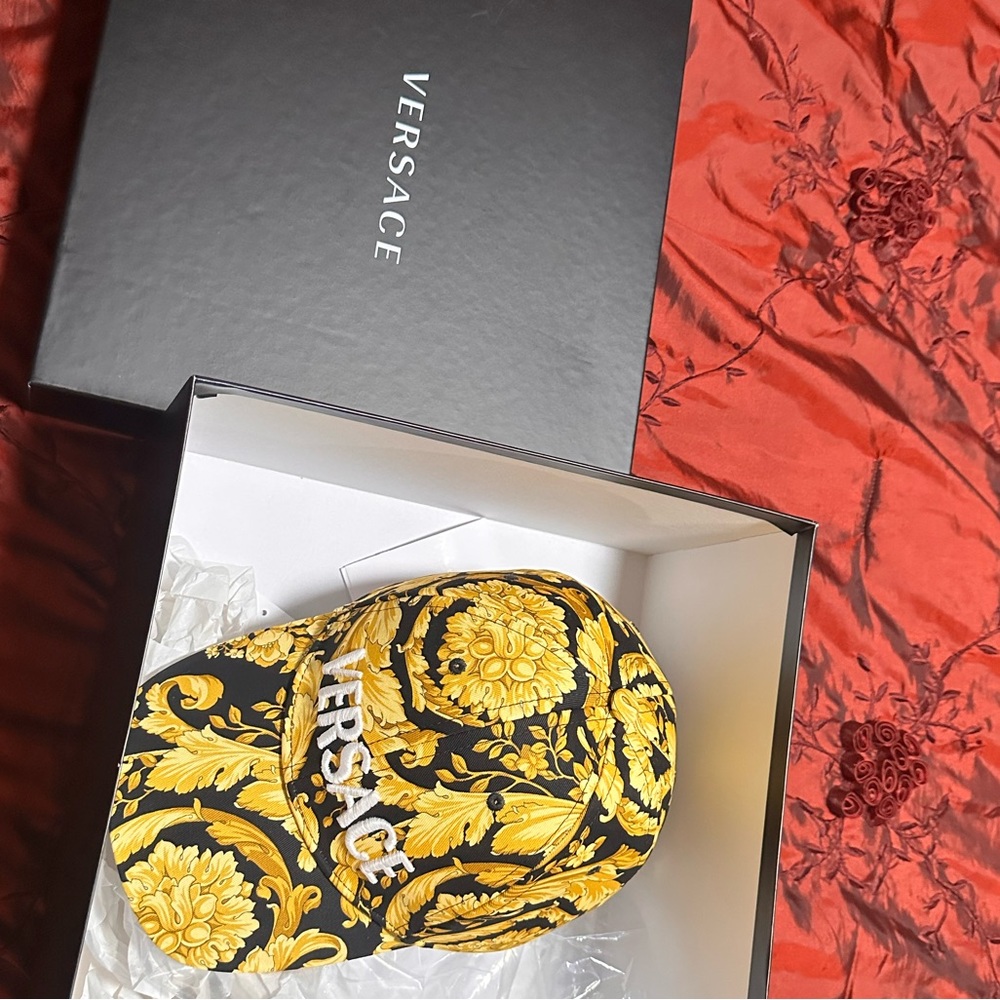 Versace hat